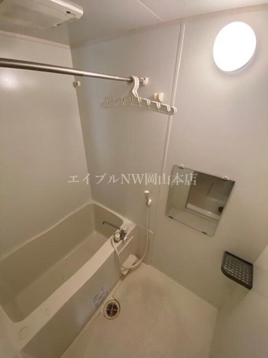  Comodo　Gione　Ｂ棟