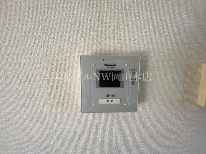  Comodo　Gione　Ｂ棟