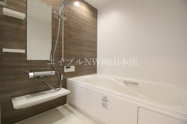  メゾン　ド　フルール