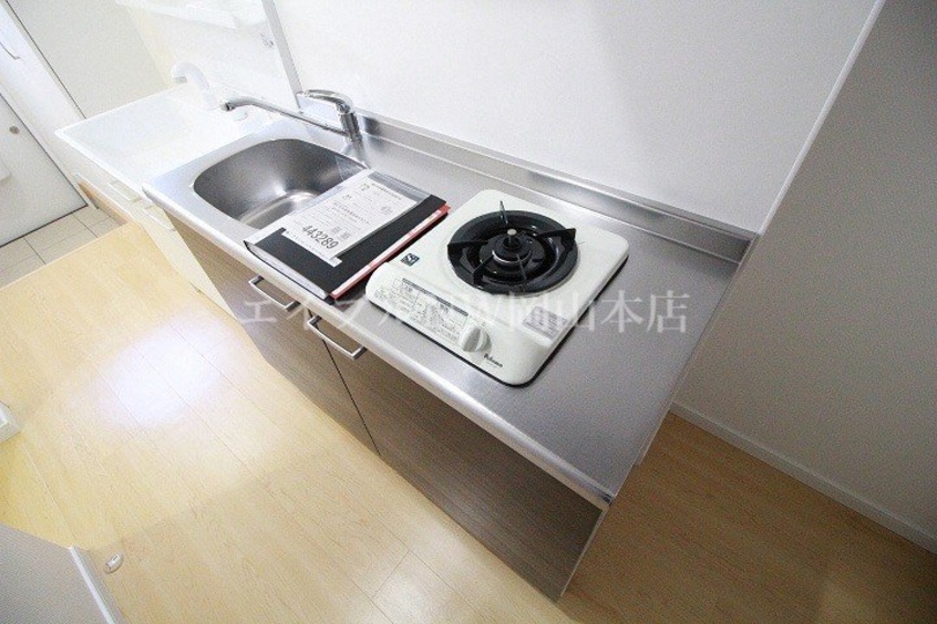  フルーリー中撫川　B棟