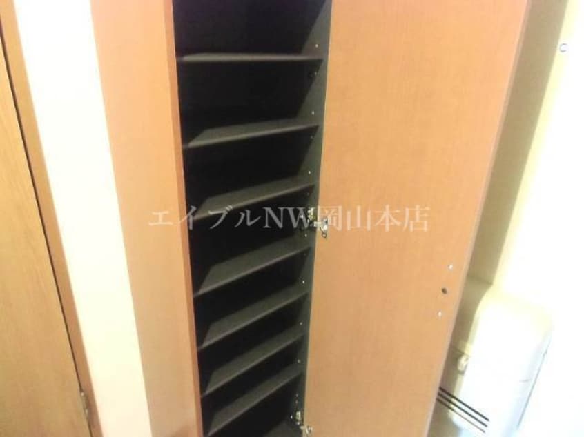 玄関 レジデンス山地