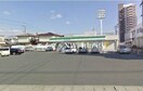 ファミリーマート東古松中央店(コンビニ)まで402m メゾンエスポアールＢ
