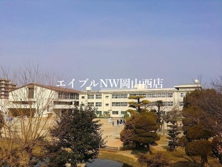 岡山市立岡山中央小学校(小学校)まで398m ロジェ岡山