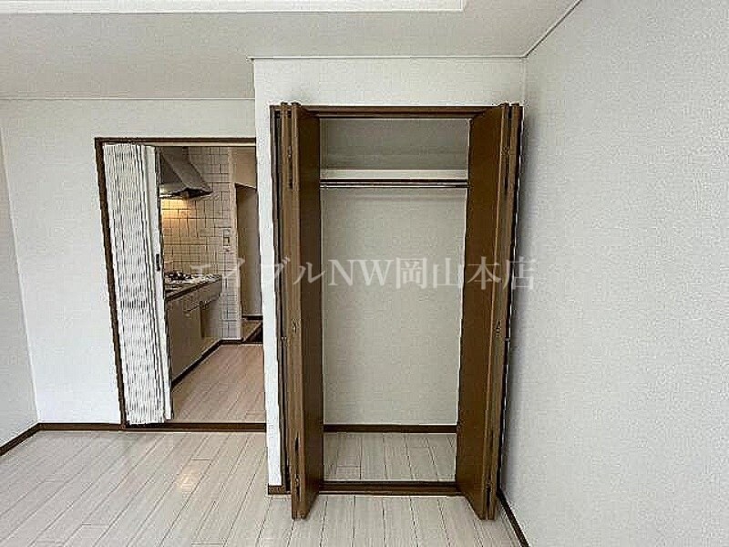 クローゼット グランチェスタⅡ