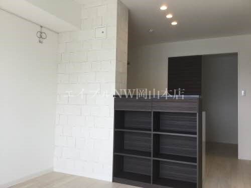  Sunshine Gardens　高柳