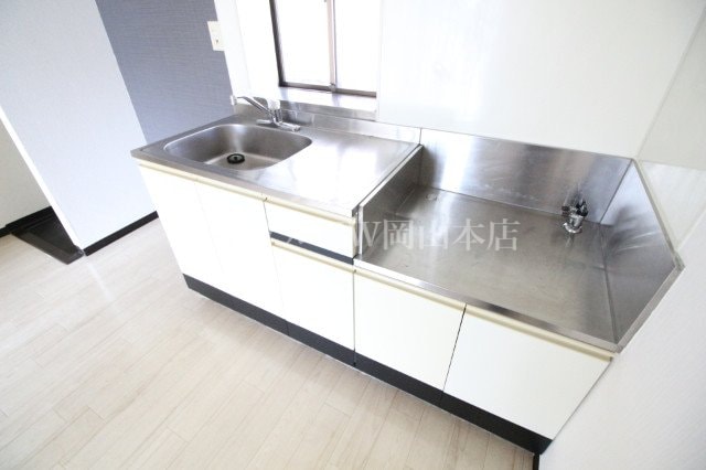  ディアトレス下中野