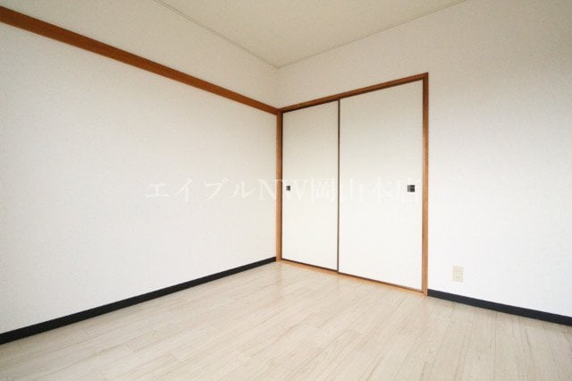  ディアトレス下中野