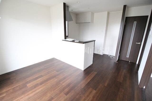  エルメゾン撫川