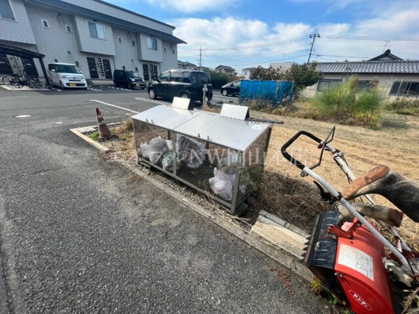  エルメゾン撫川