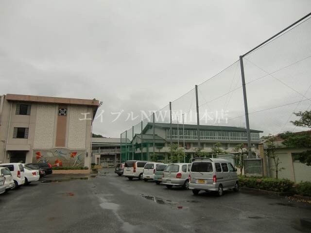 岡山市立石井中学校(中学校/中等教育学校)まで1063m スカイパレス大安寺