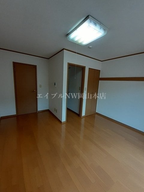  プティウエスト