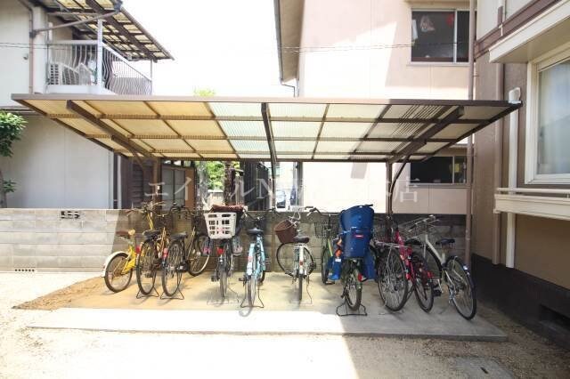  サンローレルＢ棟