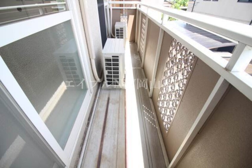  サンローレルＢ棟