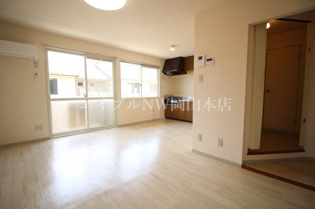  サンローレルＢ棟