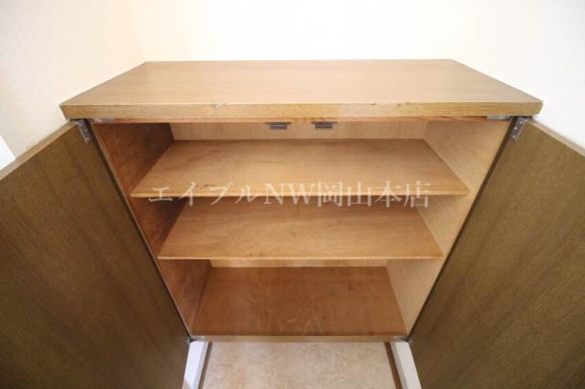  サンローレルＢ棟