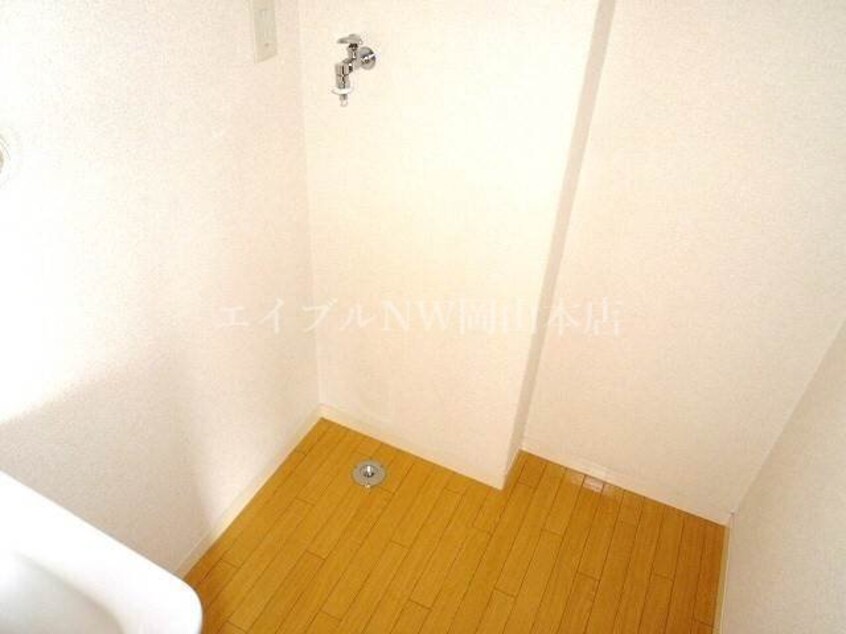  リーヴァ妹尾Ａ