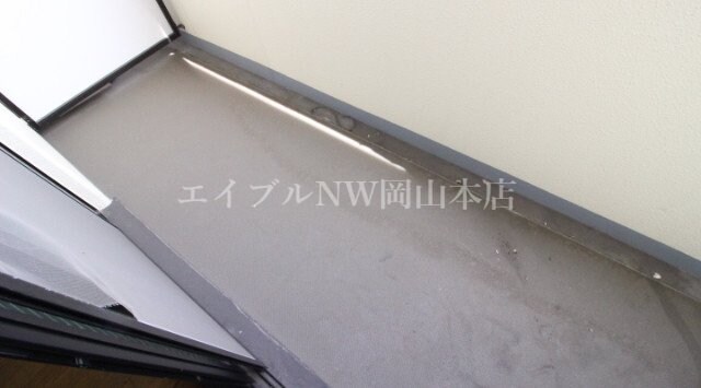  アンブシュール京橋