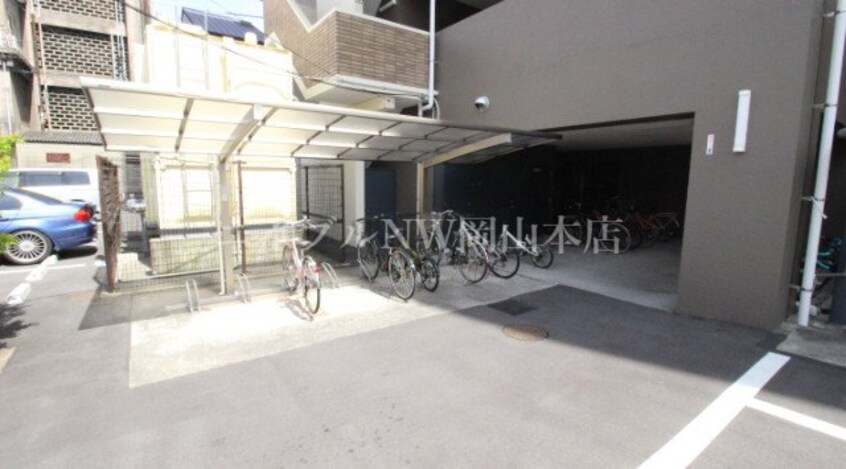  アンブシュール京橋