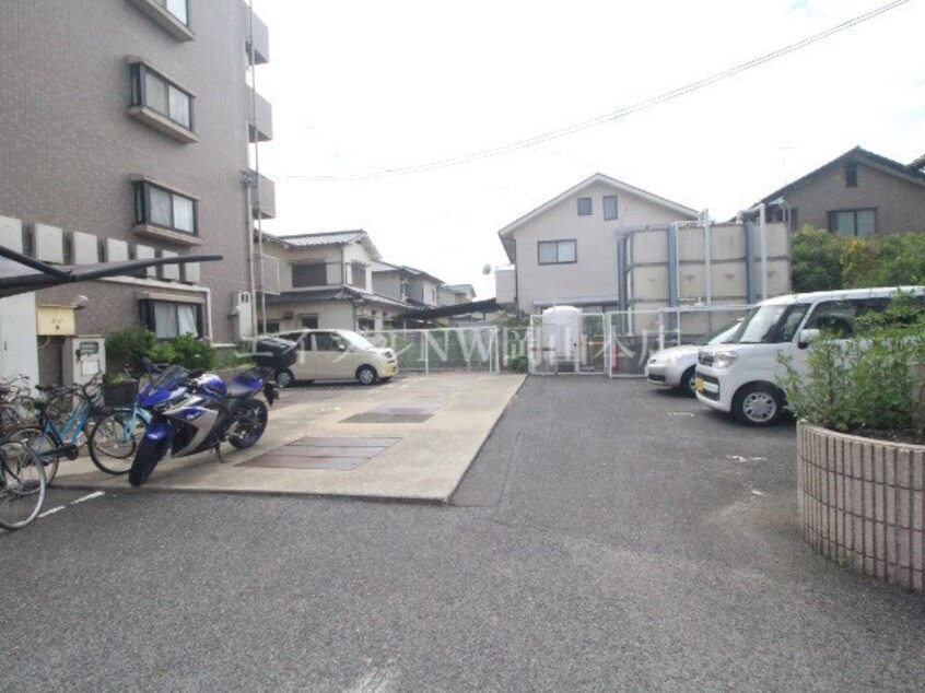  イルサローネ