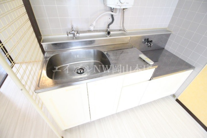  メゾンカルム富田B棟