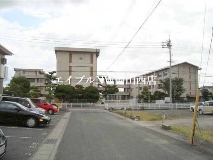 岡山市立平井小学校(小学校)まで544m 平井７丁目貸家