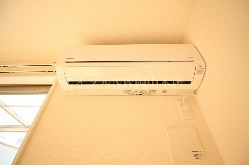  ラ・イース津高