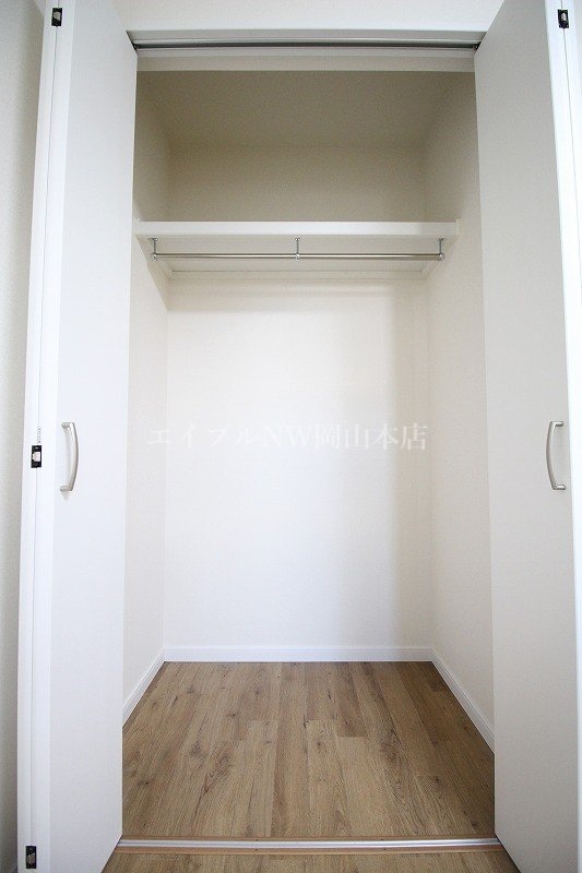  ラ・イース津高