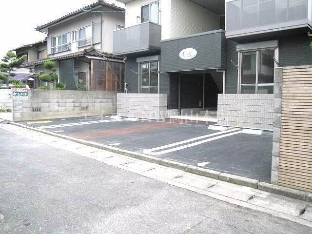  シャーメゾンリーフ