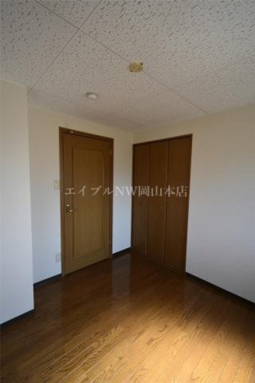  オルセーメゾン　E