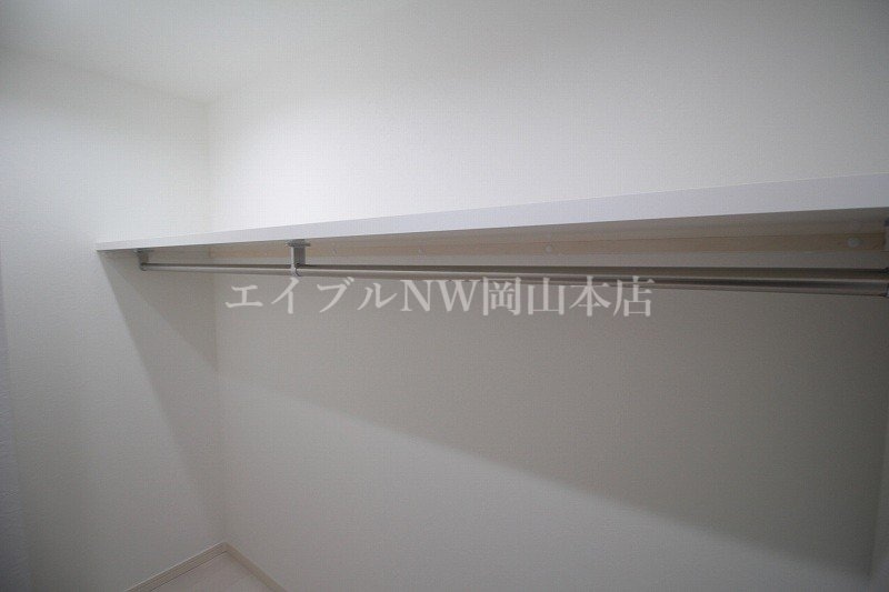  ヴィオーラ中山下