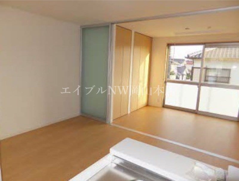  ソレイユコート泉田