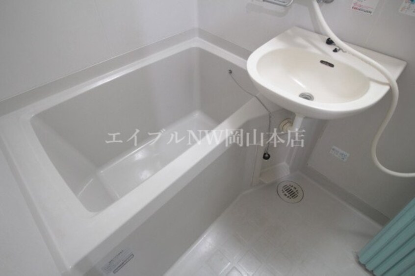  エクセレント伊福町