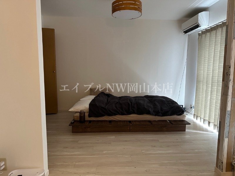  アン・ソレイユ