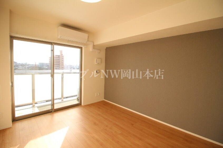  フォレスタ岡山医大南