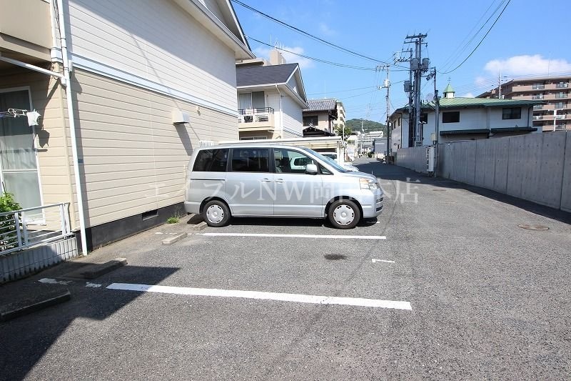  サニースクウェア津島B