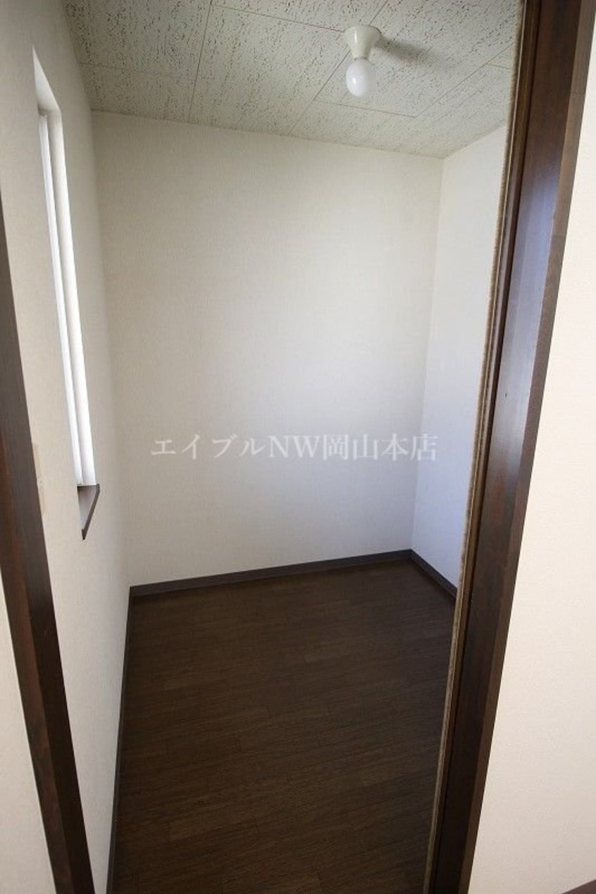  サニースクウェア津島B