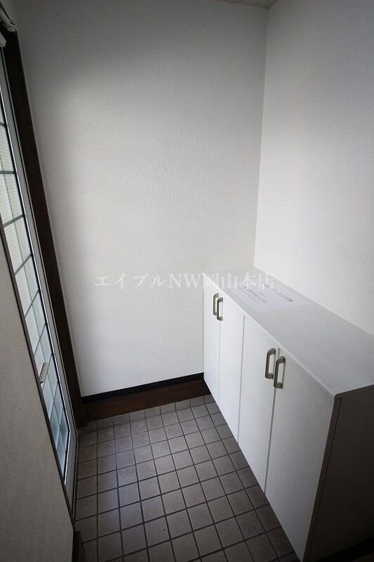  サニースクウェア津島B