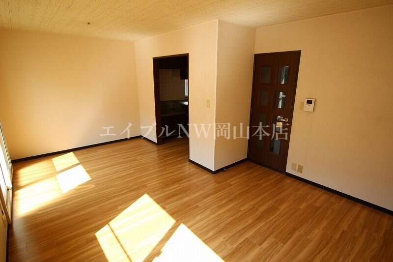  サニースクウェア津島B