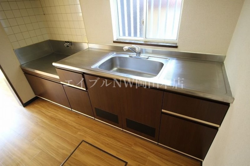  サニースクウェア津島B