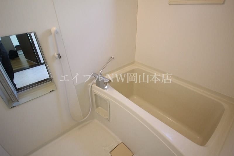  サニースクウェア津島B