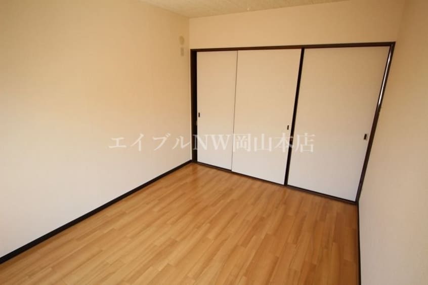  サニースクウェア津島B