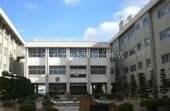 中央小学校(小学校)まで892m シャトー日興
