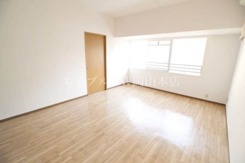 広々リビング カサ・グランデ