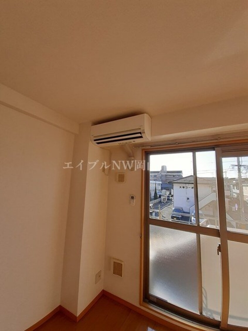  Ｓｍａｌｌ　Ｌｕｘｕｒｙ