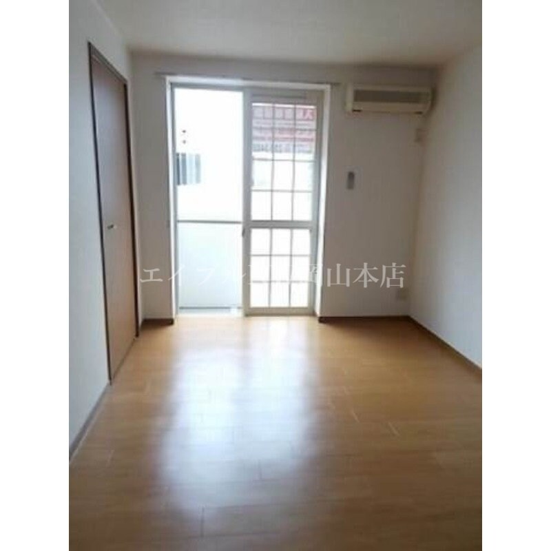  ソレアード・御津