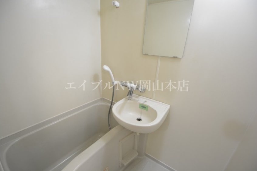  ウエストヒルズ野田　A棟