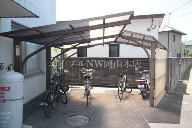  リベラル三野