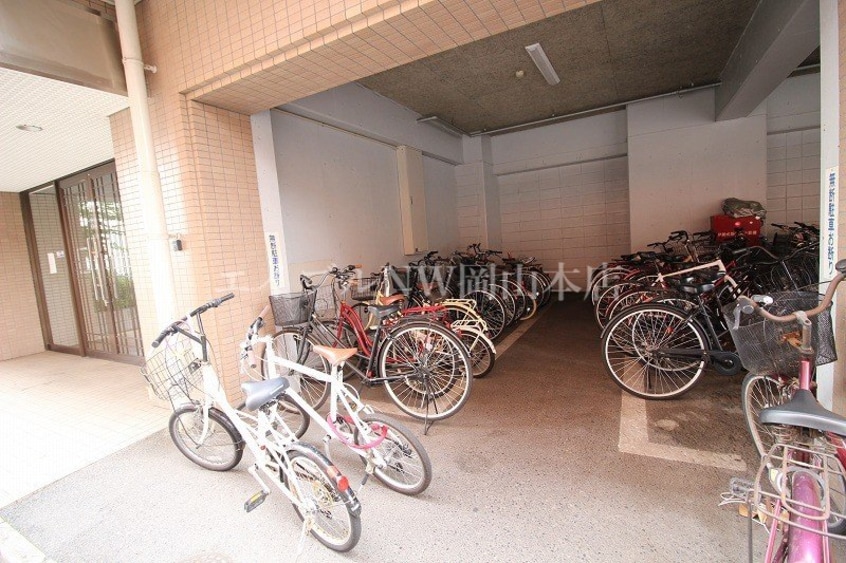駐輪場 ハイツセイコー壱番館