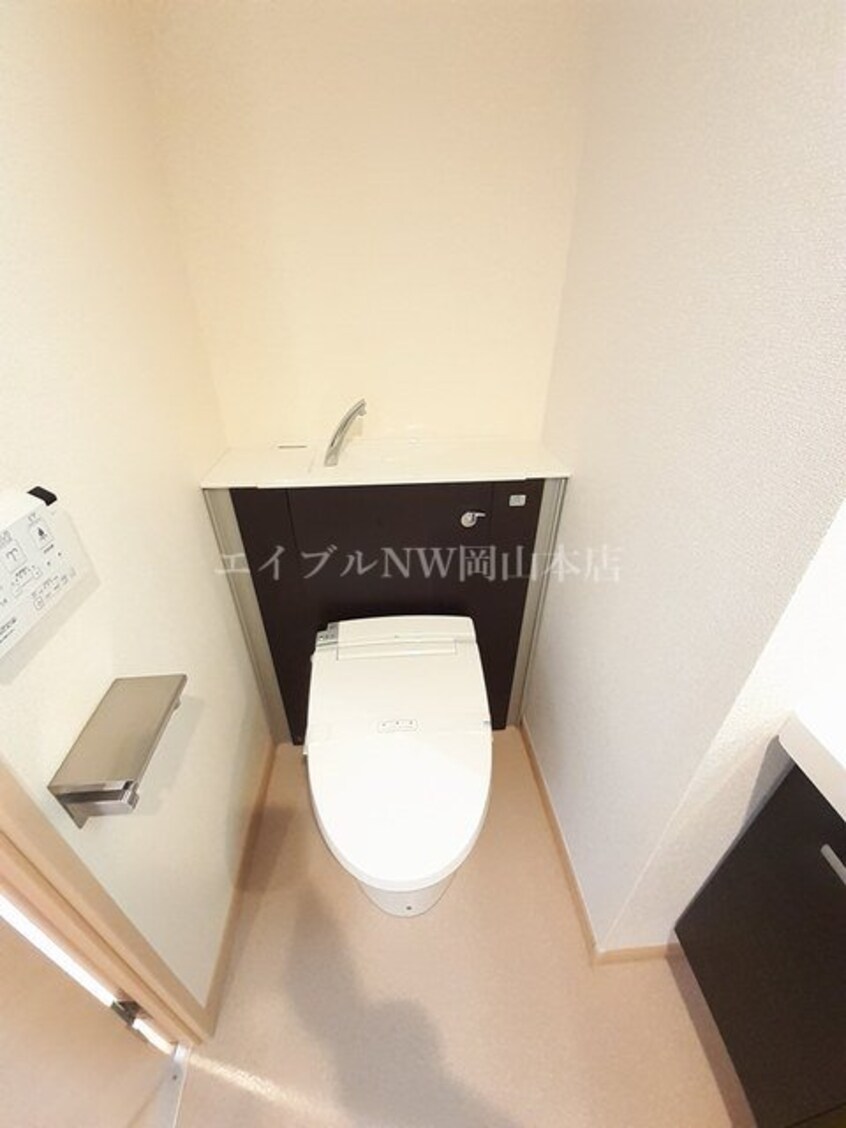  レジデンス下伊福　颯