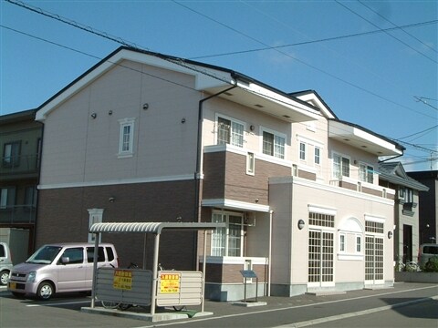  ベルクール石川１号館